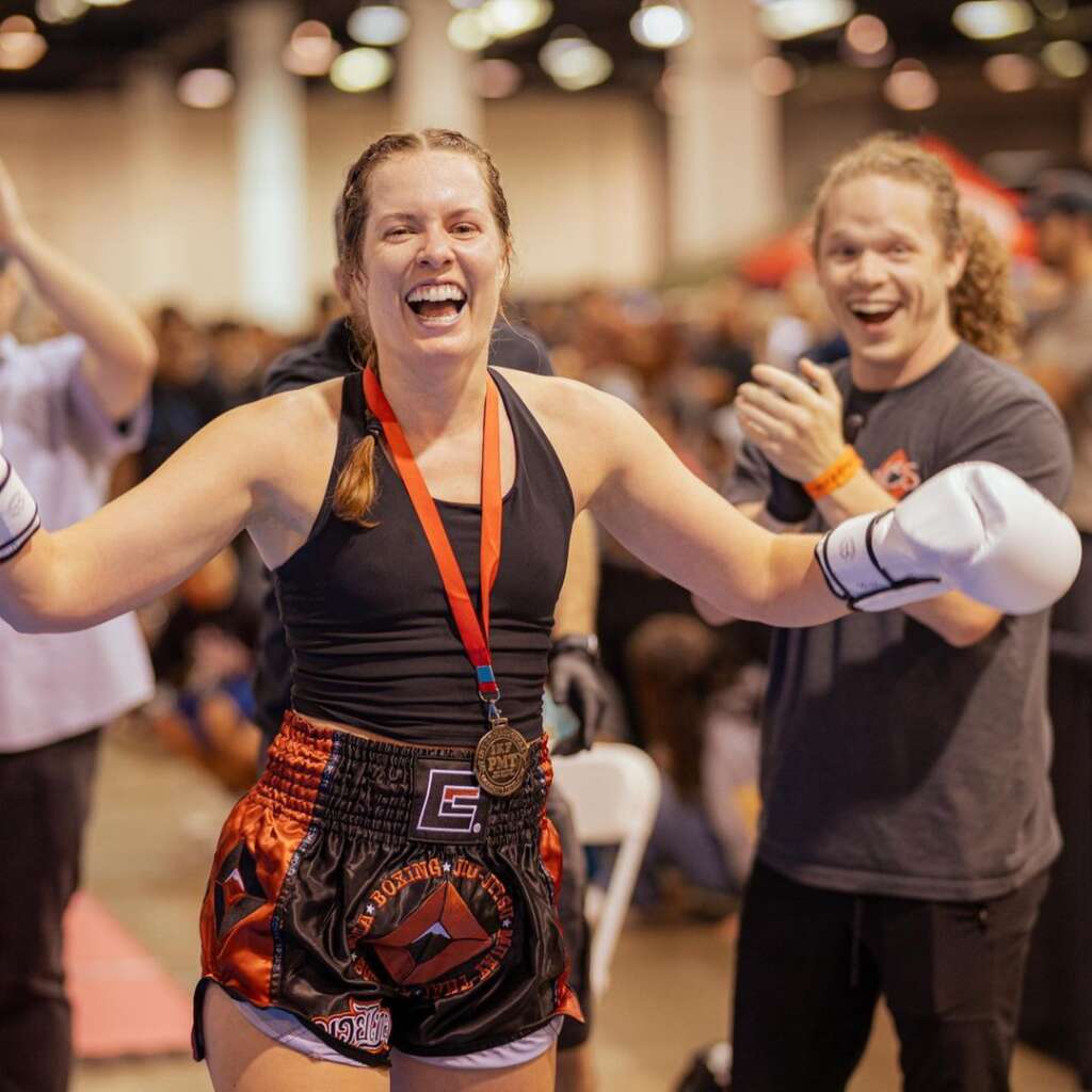 Heather Winning her First Muay Thai Fight